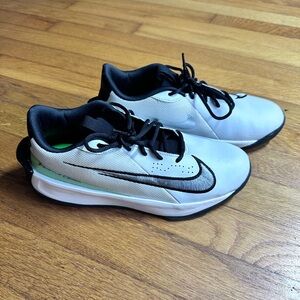 Worn only once Nike big kids size 6y White and Black Sneakers